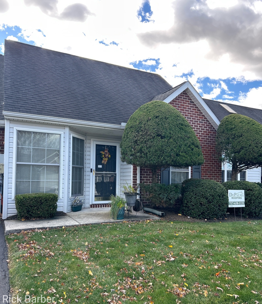 46 Ridgeway Drive , Mechanicsburg, PA, US