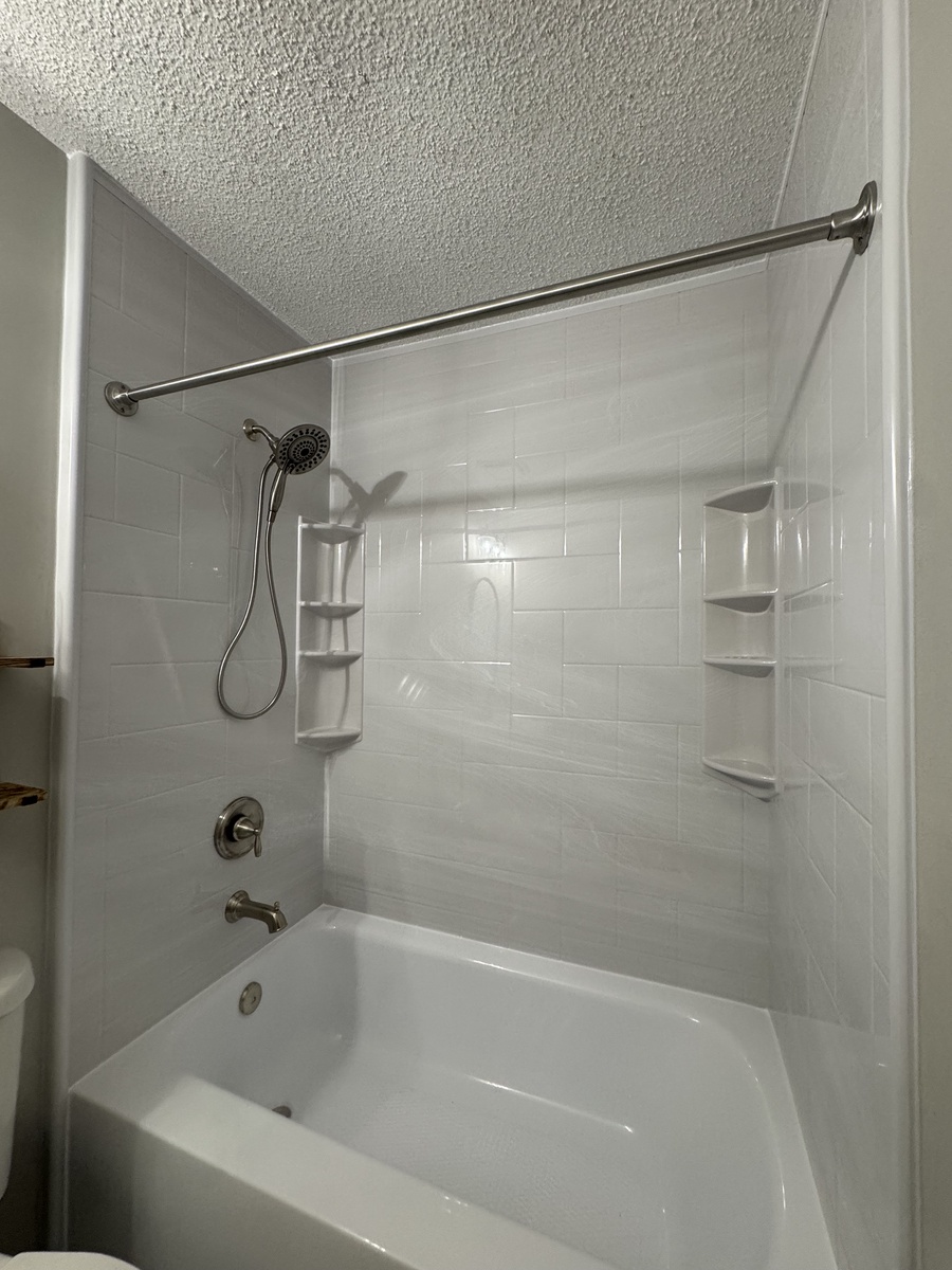 Arnold, MO, 63010, US