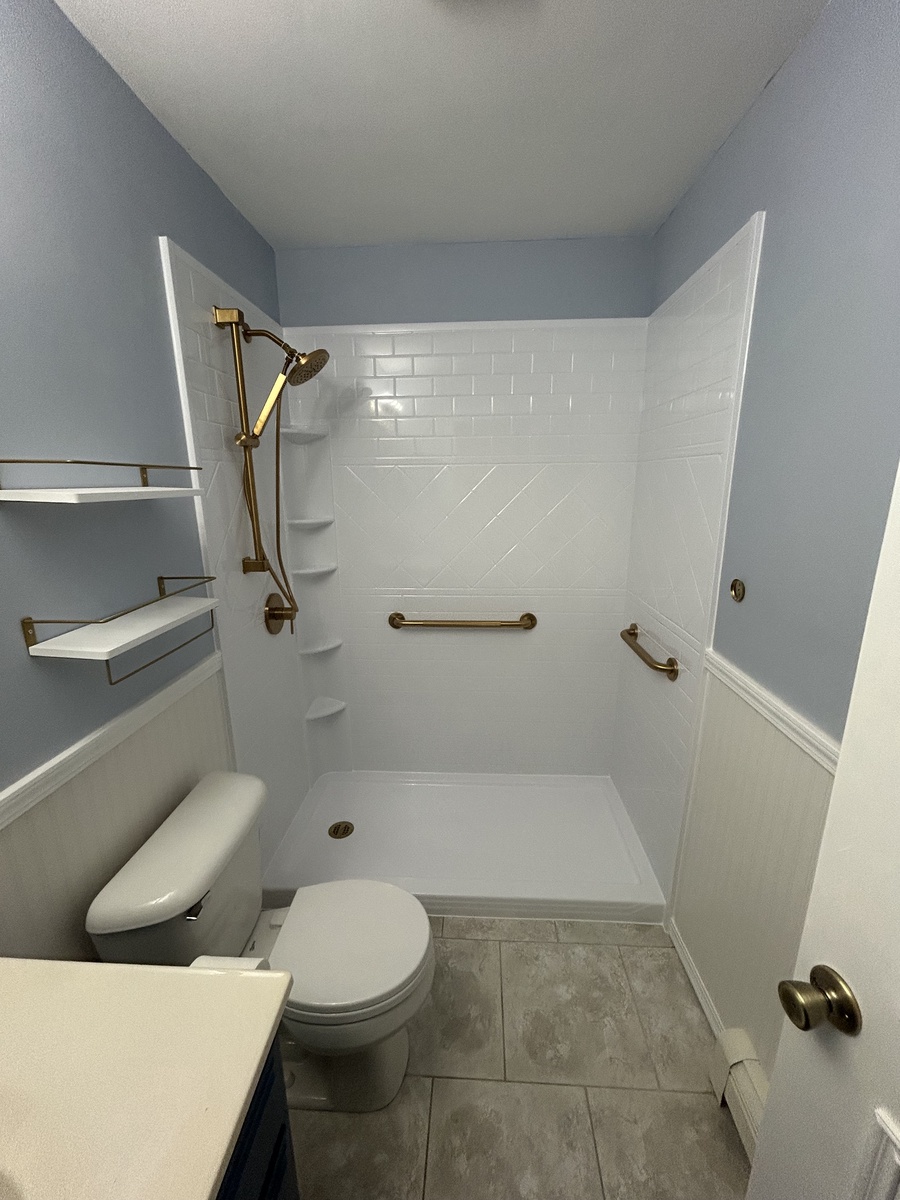 219 West Highland Drive , Oconto Falls, WI, US