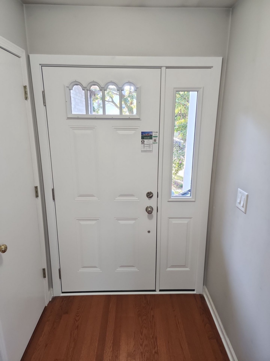 1045 Beninford Lane , Westmont, IL, US
