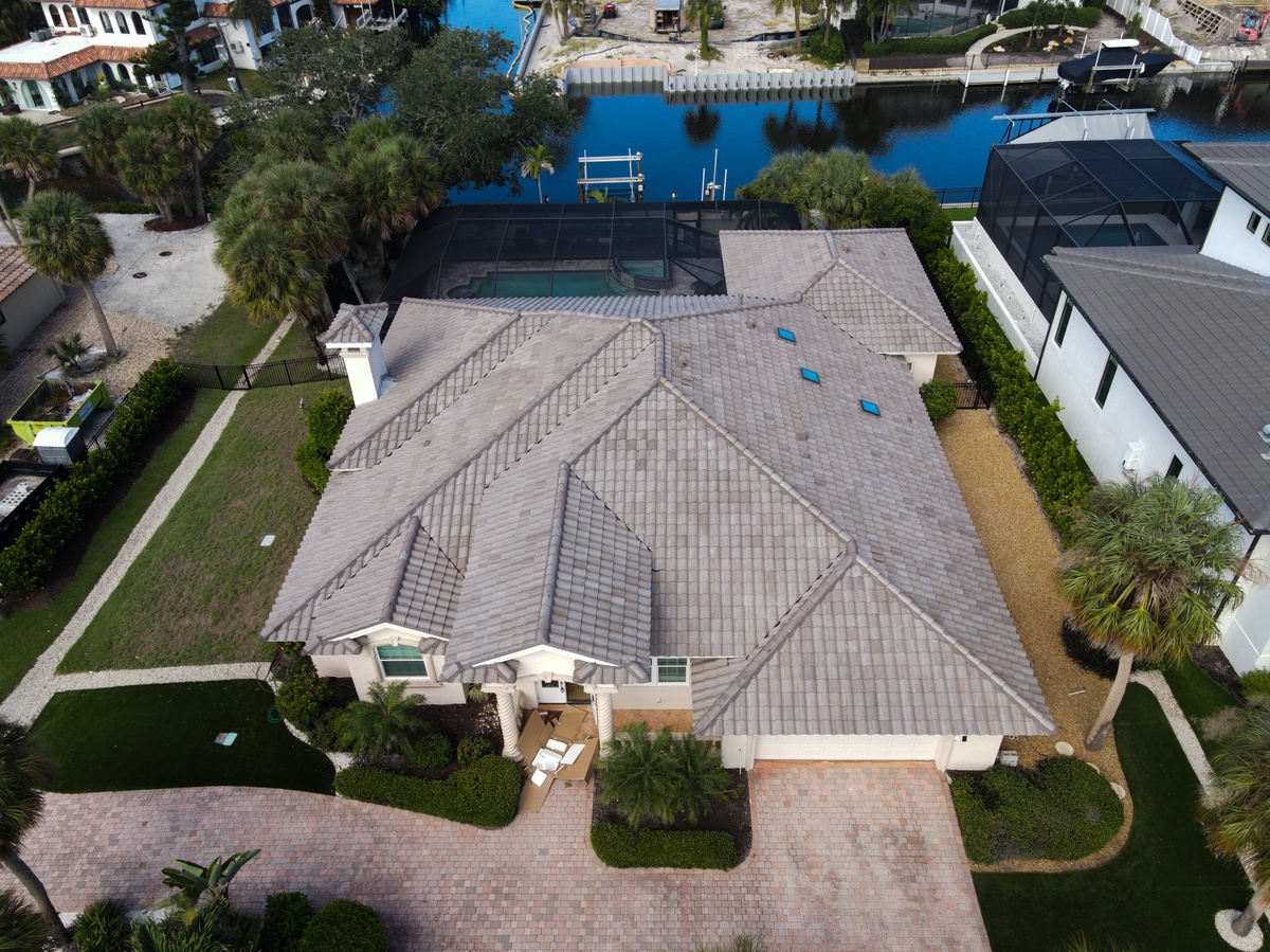 5182 Sandy Beach Avenue , Siesta Key, FL, US
