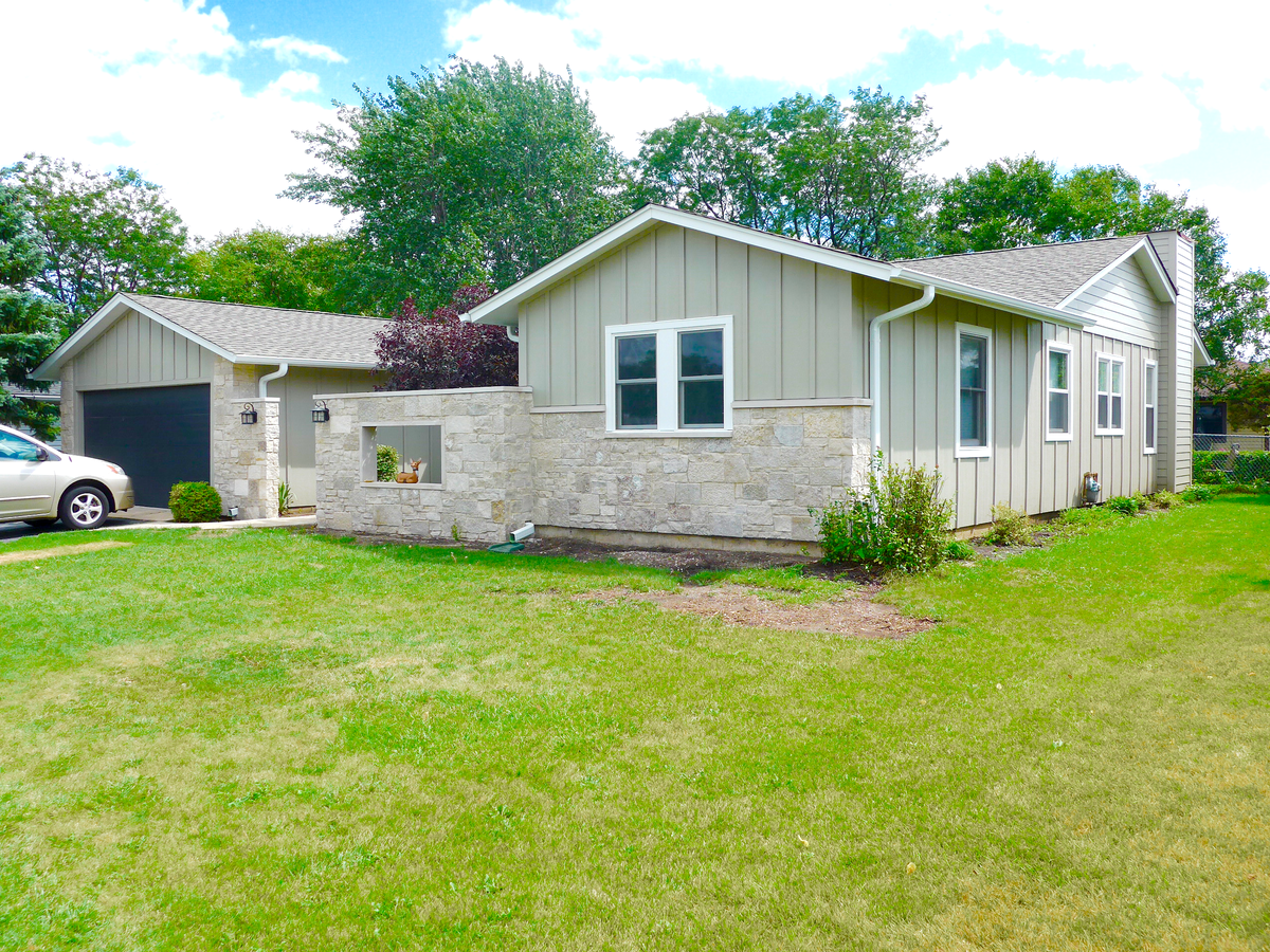 995 Borman Court , Elk Grove Village, IL, US