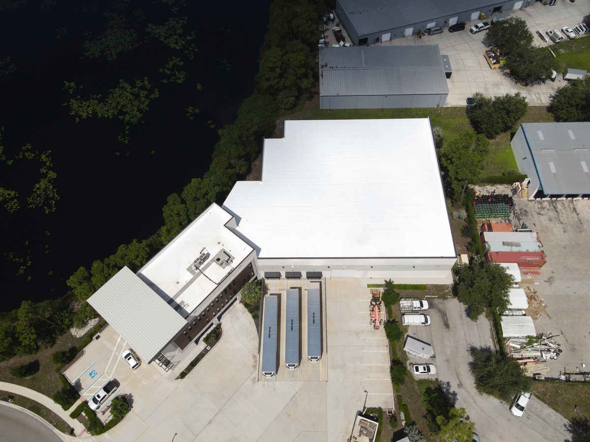900 Commerce Drive , Venice, FL, US
