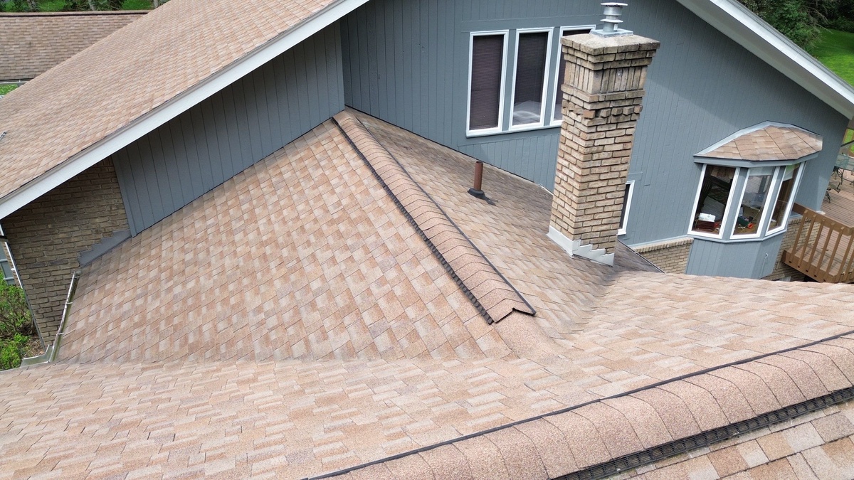 2066 West Gunn Road , Rochester, MI, US