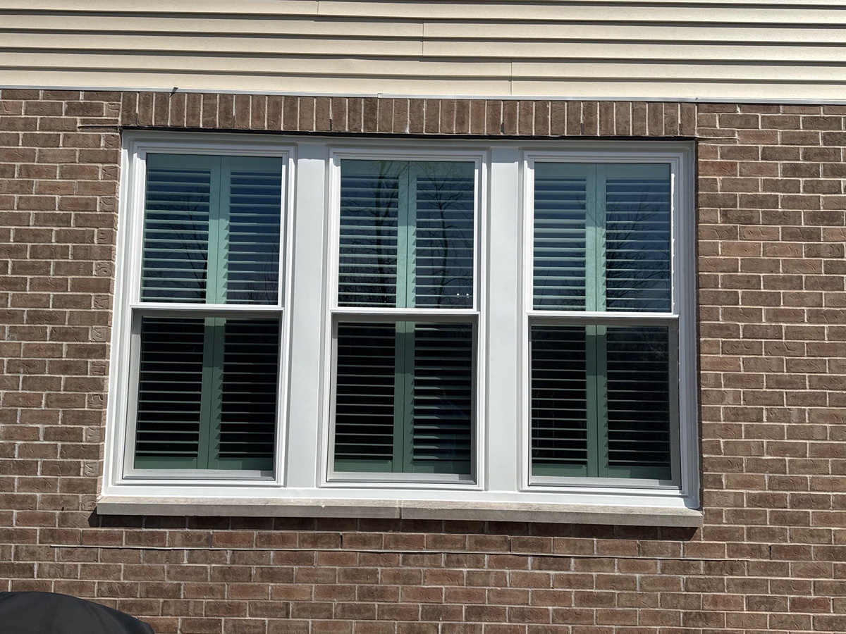 8120 Cedar Drive , Woodridge, IL, US
