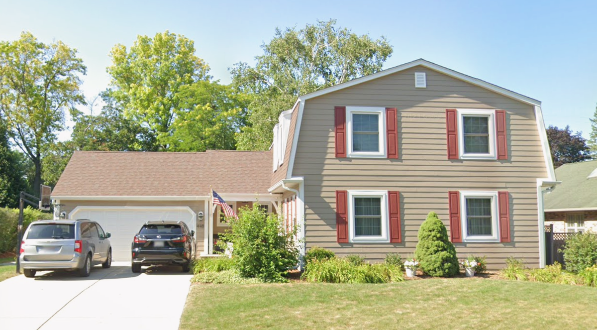 448 East Warwick Road , Palatine, IL, US