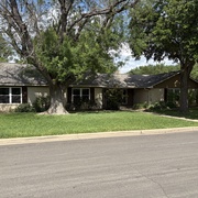 601 Ivy Ann Drive , Woodway, TX, US
