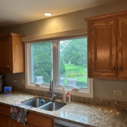 27W441 Oakwood Street , Winfield, IL, US