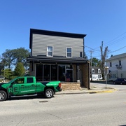 215 Oakton Avenue , Pewaukee, WI, US