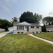 2103 Garland Avenue , Waukesha, WI, US