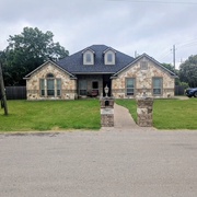 501 Cleveland Avenue , McGregor, TX, US