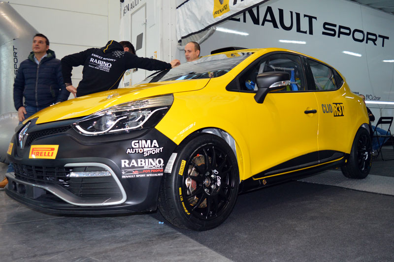Clio R3t EVO Corse fornitore unico al Trofeo Clio R3T Italia - Pneusnews.it