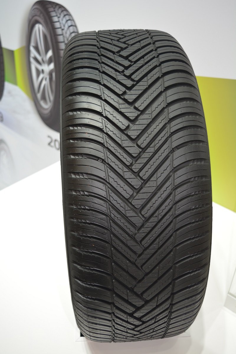 Hankook presenta il 4 stagioni Kinergy 4S² 