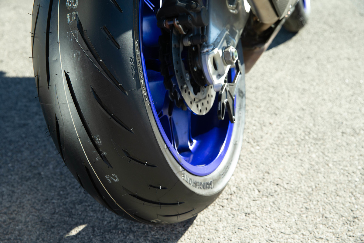 Il test PS sulle gomme moto sportive 