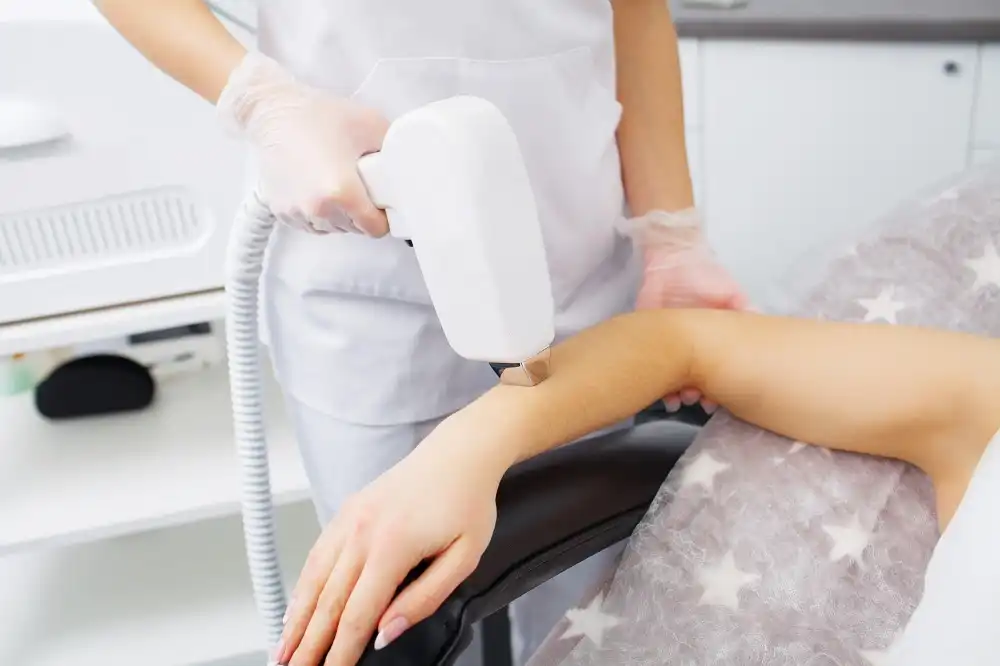 קליניקה להסרת שיער בלייזר - נשים וגברים | תהילה ביוטי קליניק