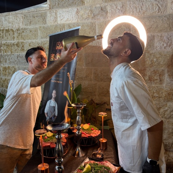 הלקוחות היקרים שלנו