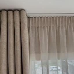 תפירת ווילונות