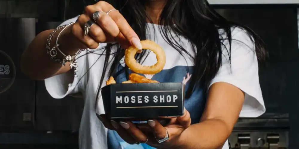 בלוגים ומאמרים