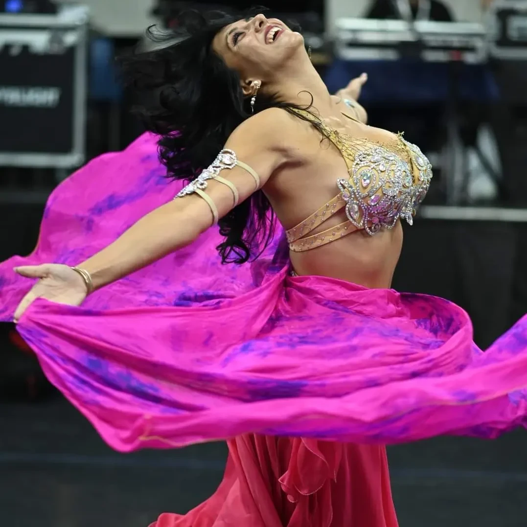 קצת עלינו || Hofbellydancing