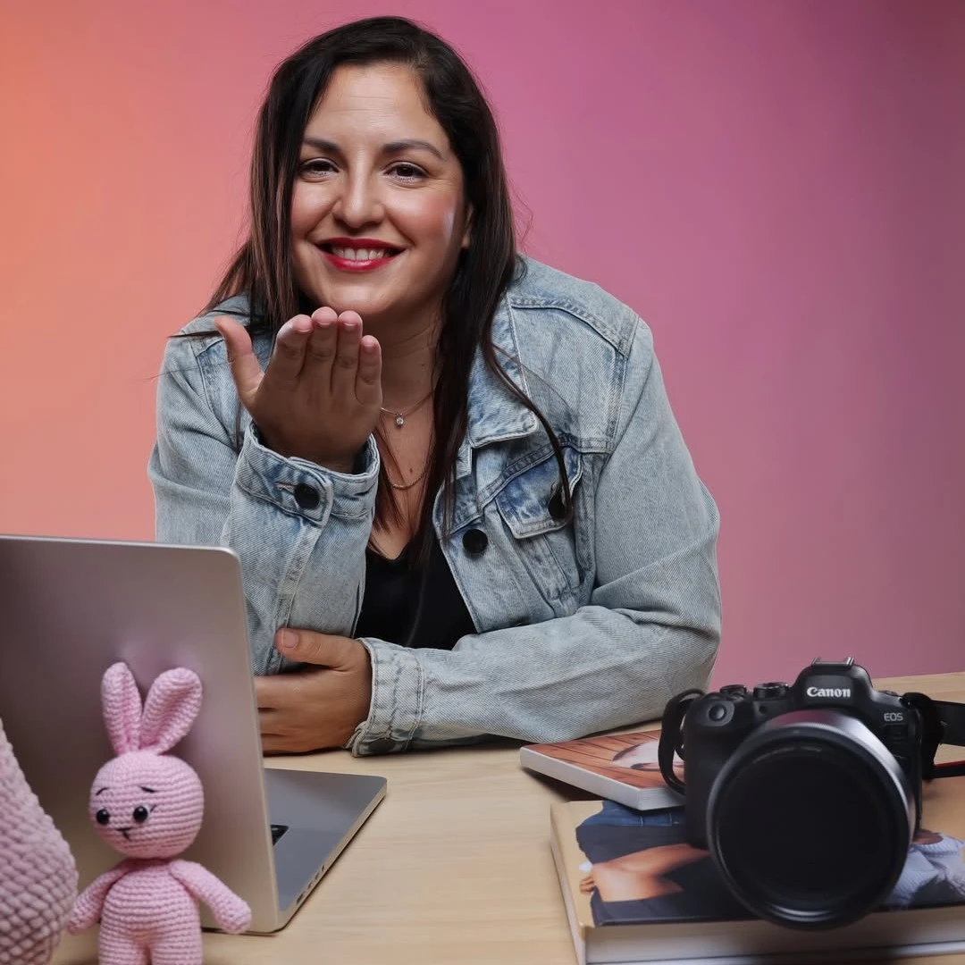 קצת עליי || ענבל רשף - צלמת הריון, ניובורן, גיל שנה ומשפחה