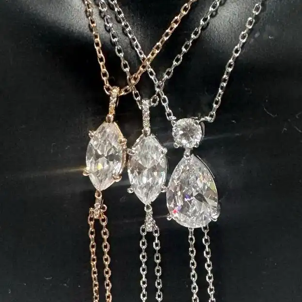 שרשראות אבן נופלת