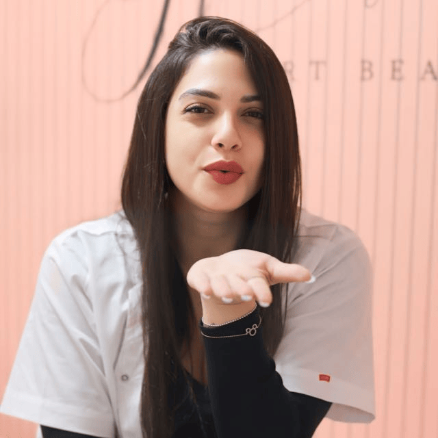 קצת עליי || Talya - Art & Beauty Clinic