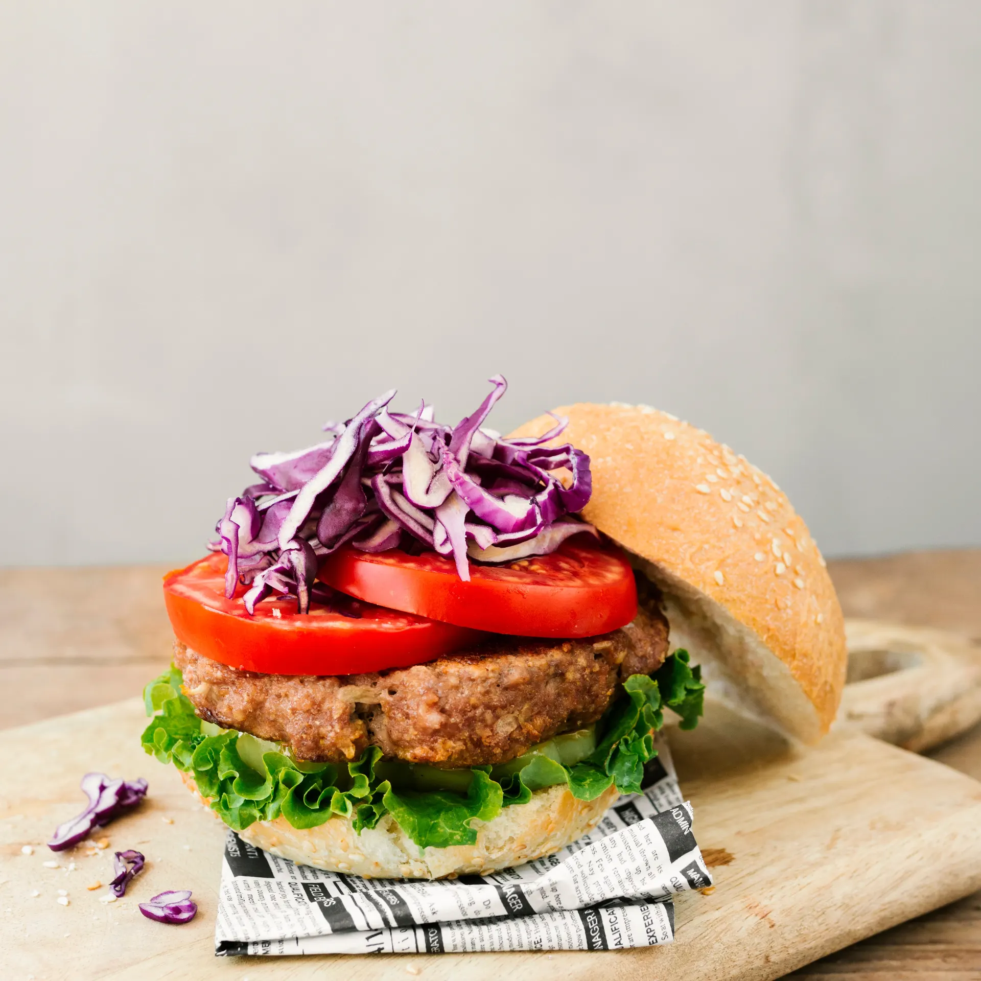 המבורגר וצ׳יפס במוזס סביון – שילוב שמגדיר שירות ואיכות