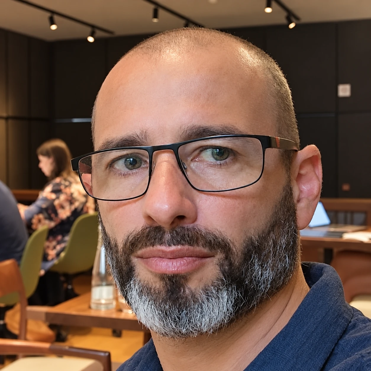 קצת עליי || Yulian Wolff Projects