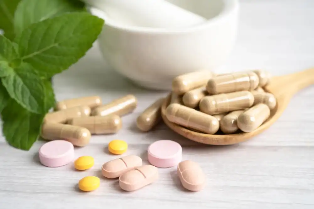 תוספי מזון טבעיים לחיזוק הגוף והנפש | טוליז פארמה