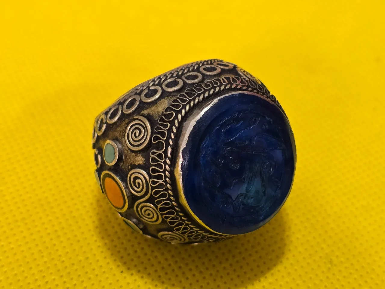 תכשיטים לגברים 