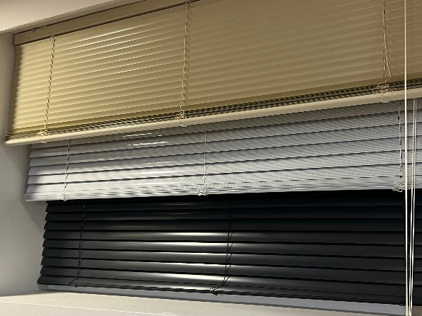 ווילונות ונציאנים