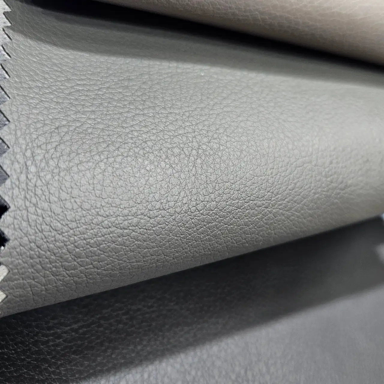 דמוי עור איכותי לריפוד