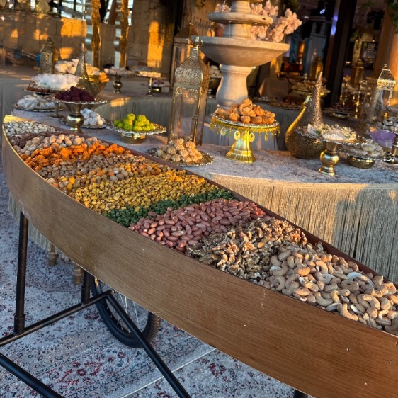 סירת פיצוחים טריים