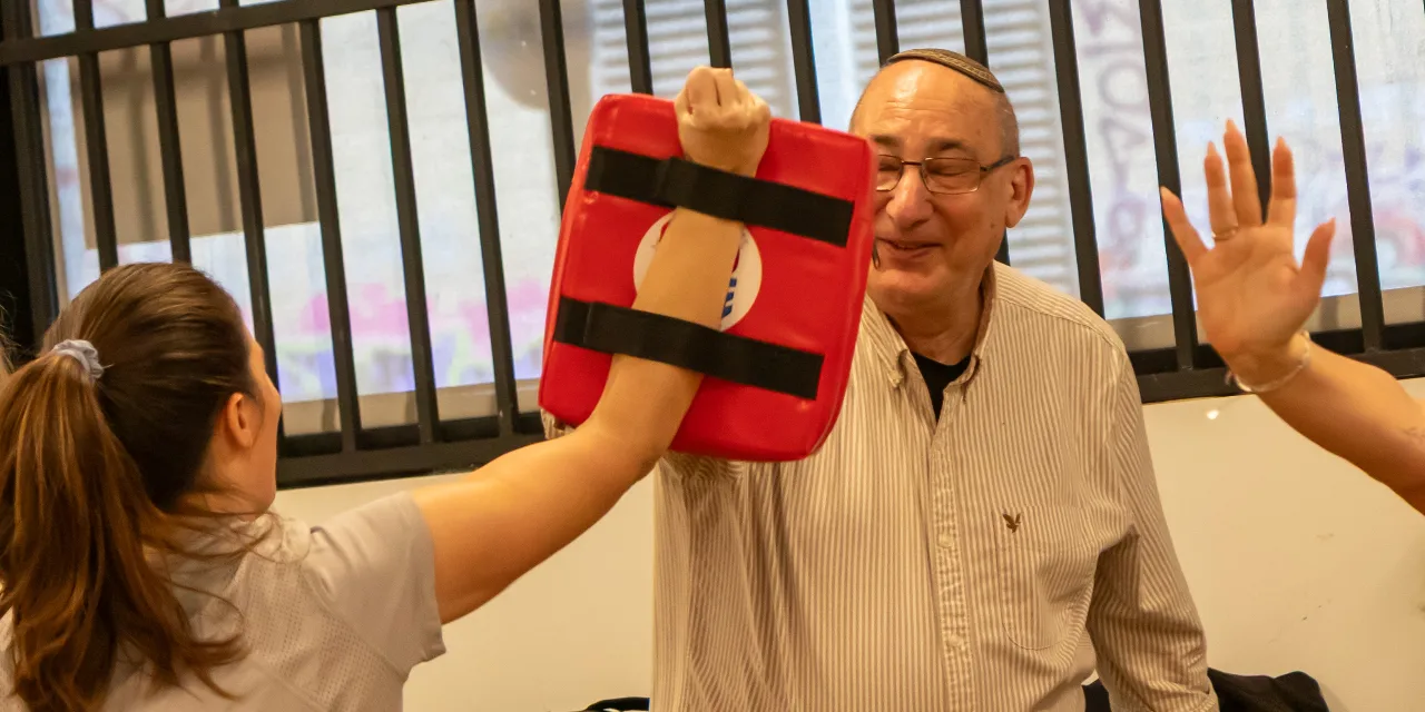 גלריה