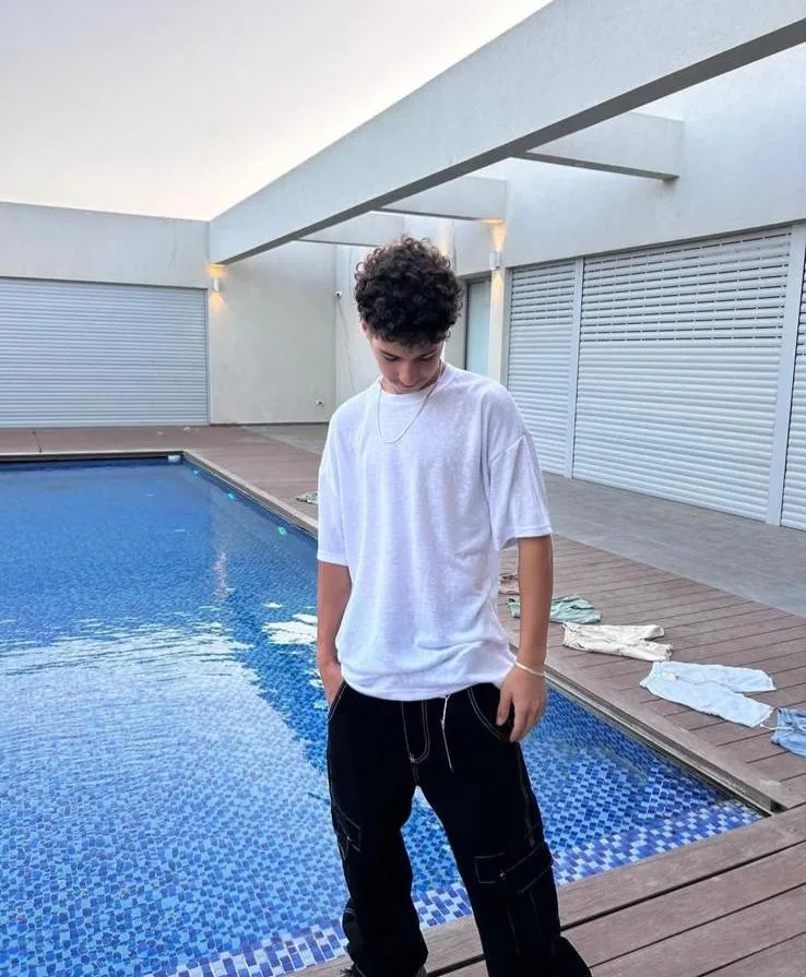 מכנסיים ארוכים