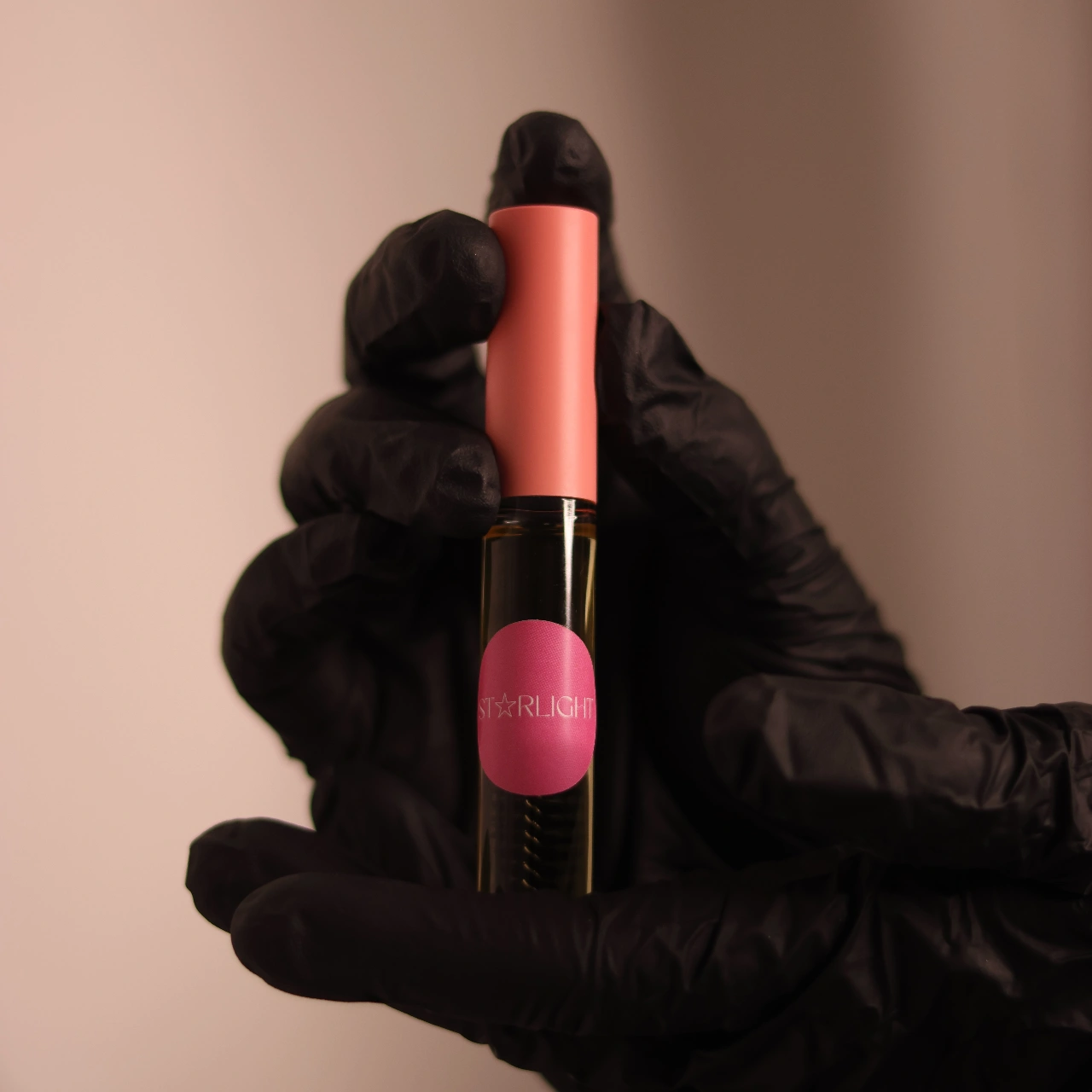 שמן טבעי לשיקום וצמיחת גבות