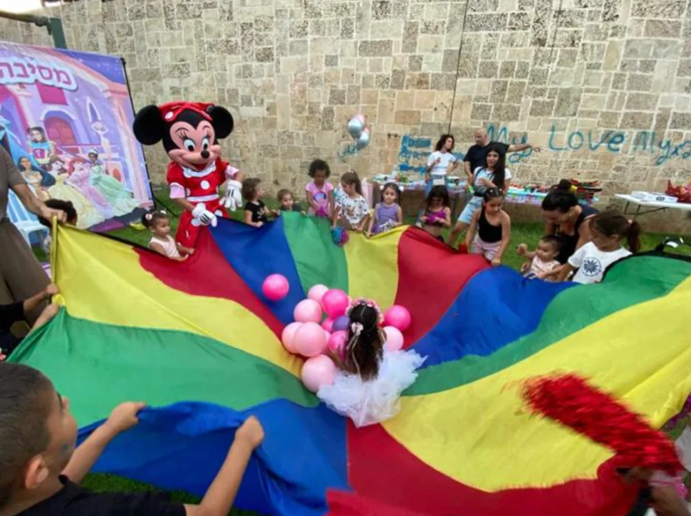 השירותים שלנו