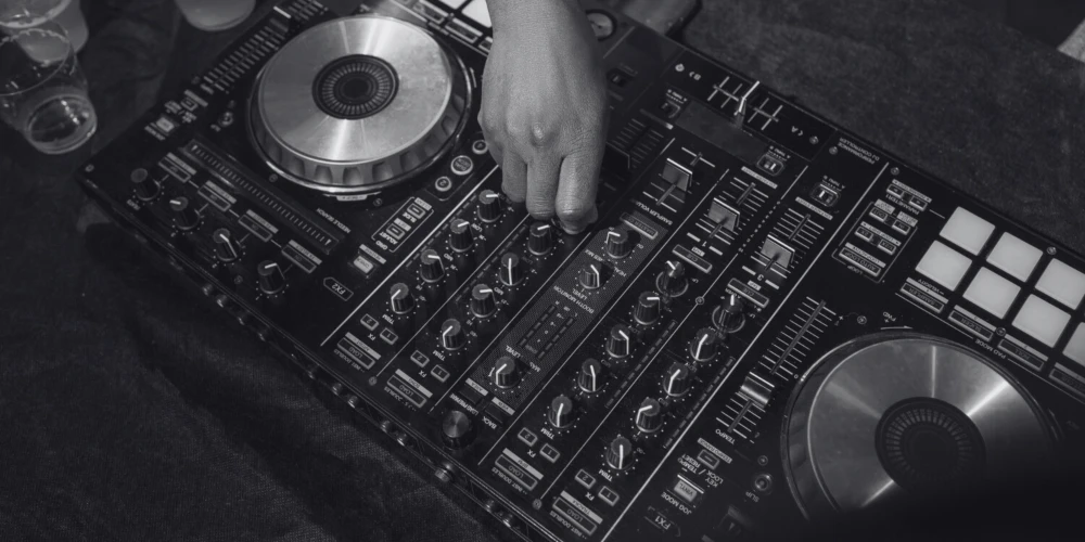 DJ לאירועים