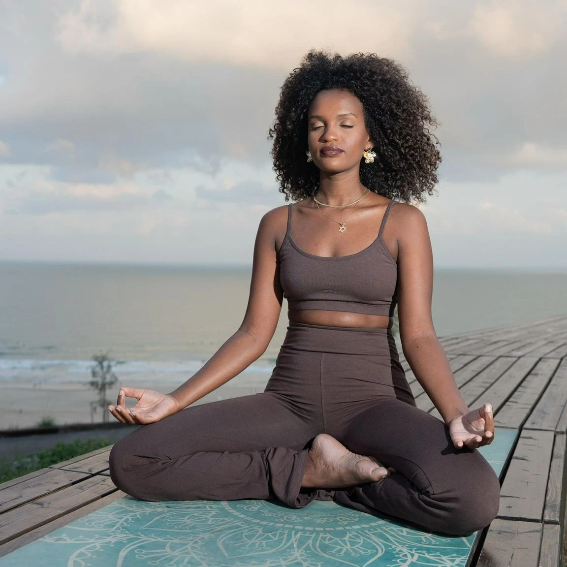 קצת עלינו || Mind Soul Yoga