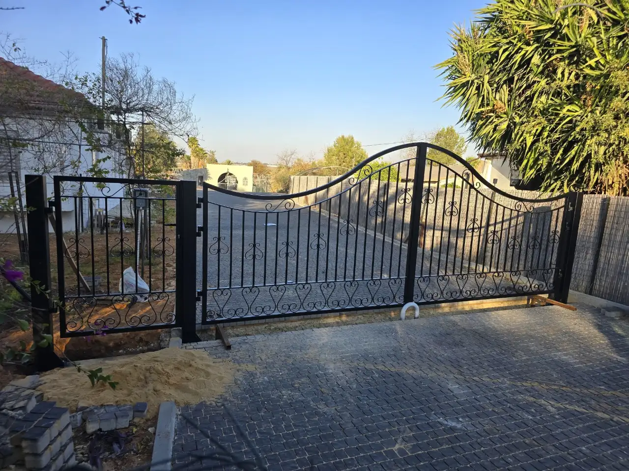 שער חשמלי