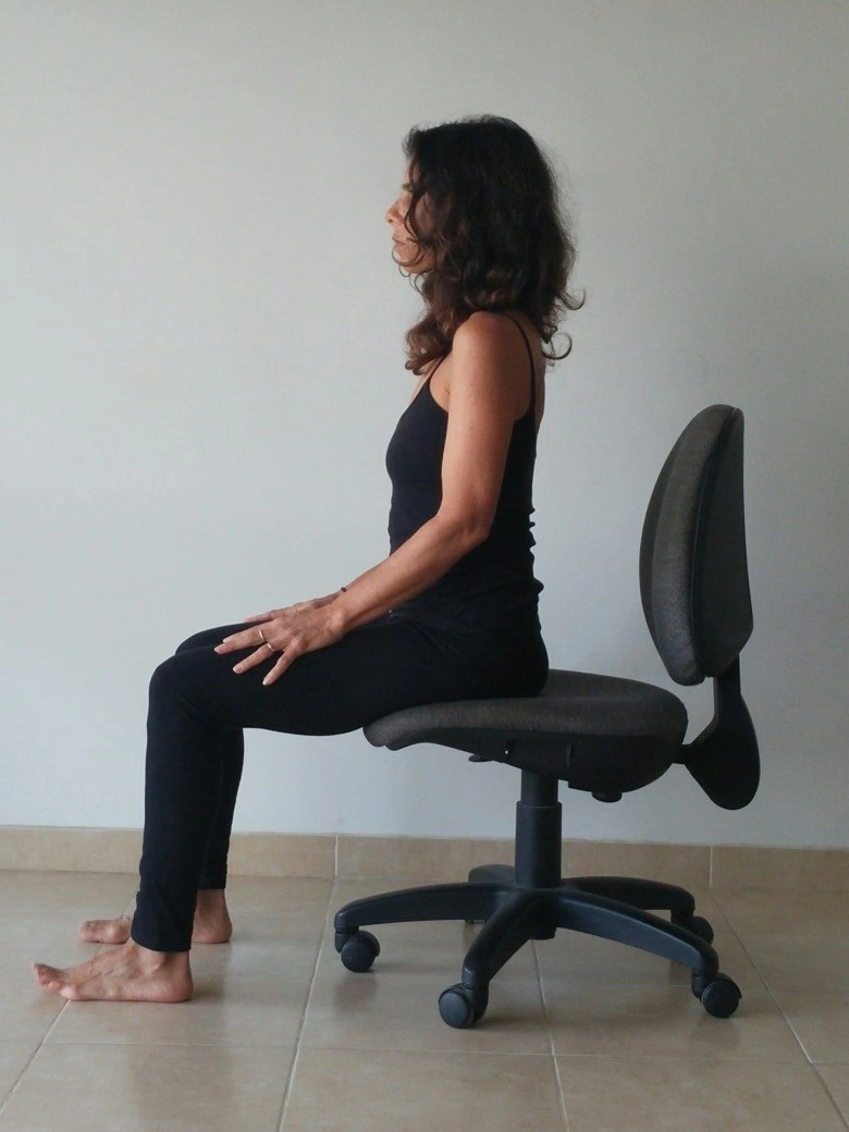 ישיבה נכונה