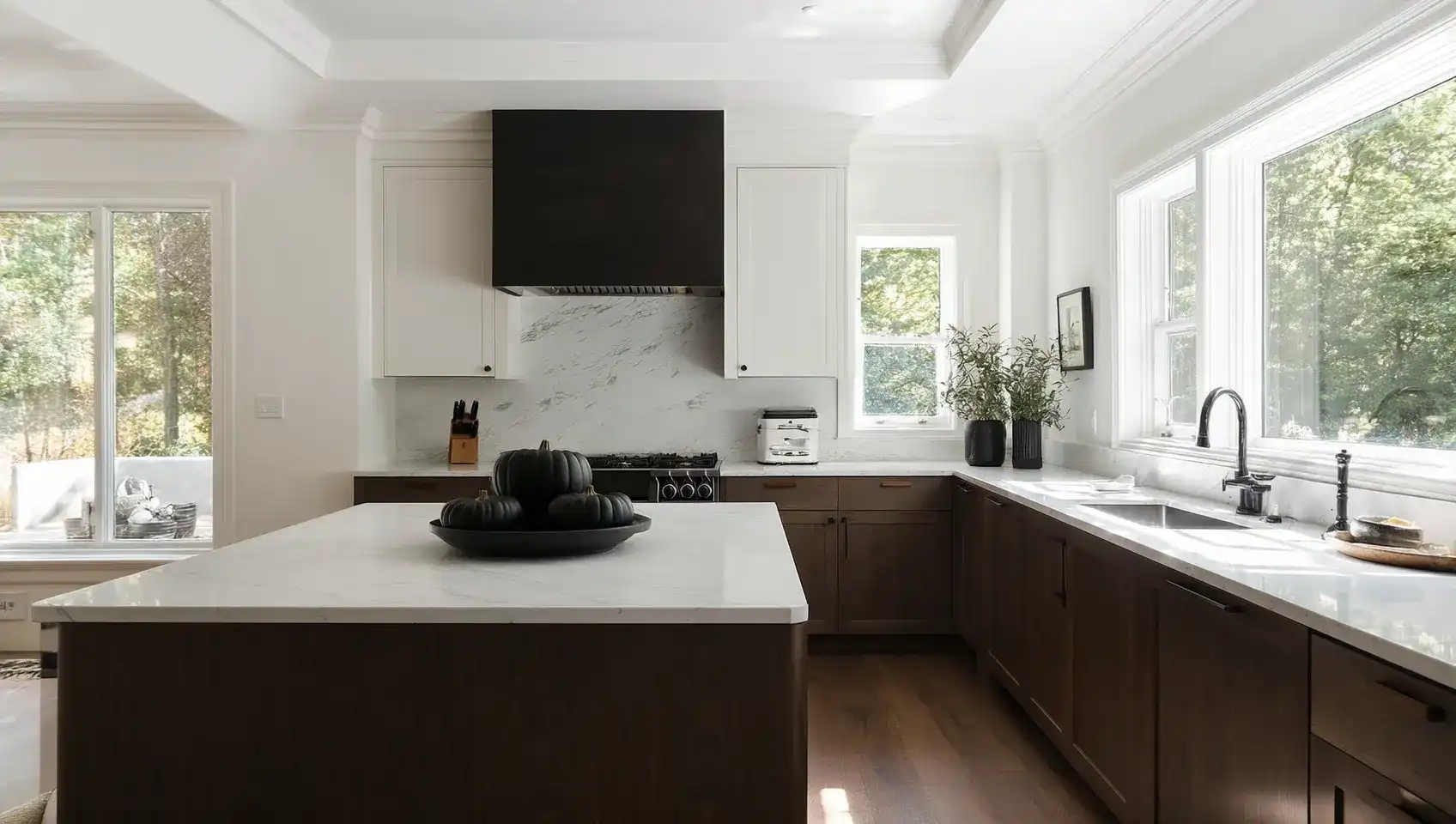 מטבחים כפריים בהתאמה אישית בפתח תקווה | RAN KITCHENS