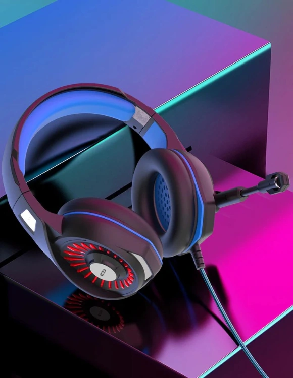 אוזניות גיימינג עם מיקרופון