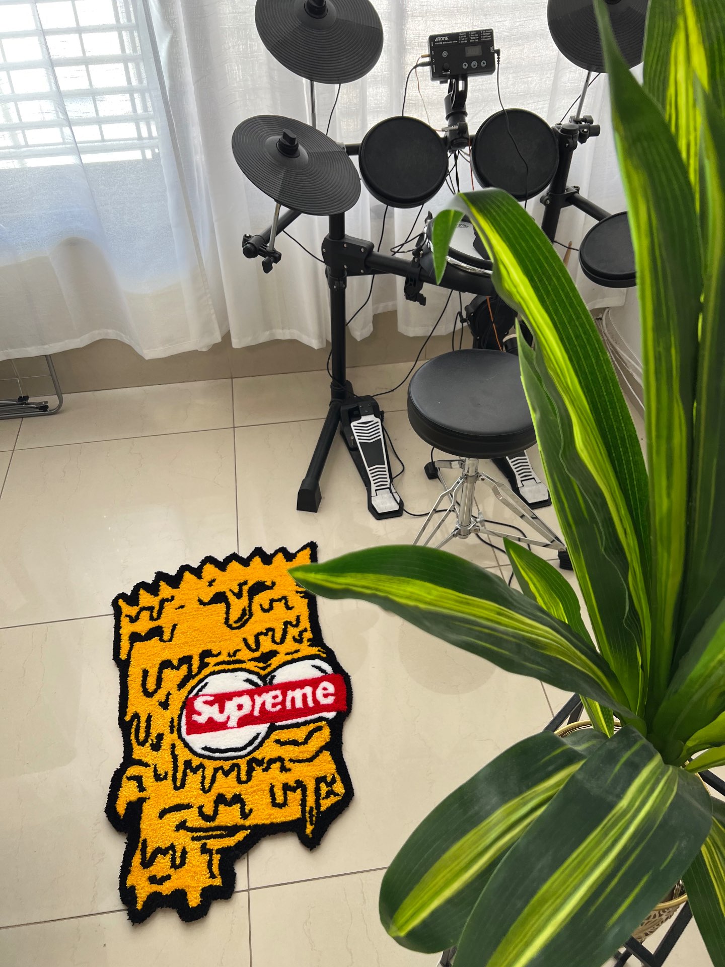 “Simpson x supreme”