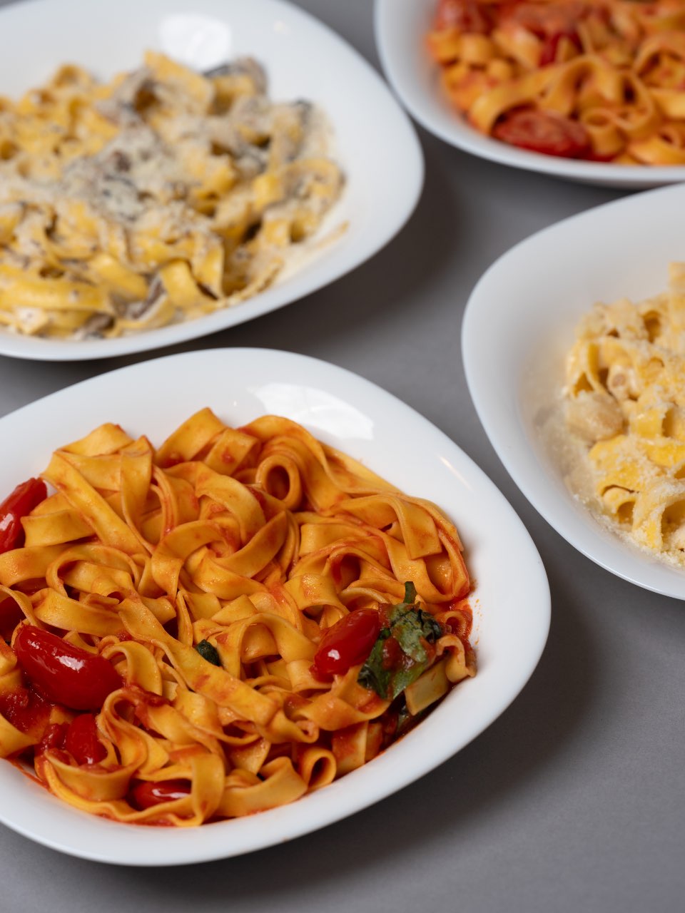 פנה - לחץ לבחירת הרוטב