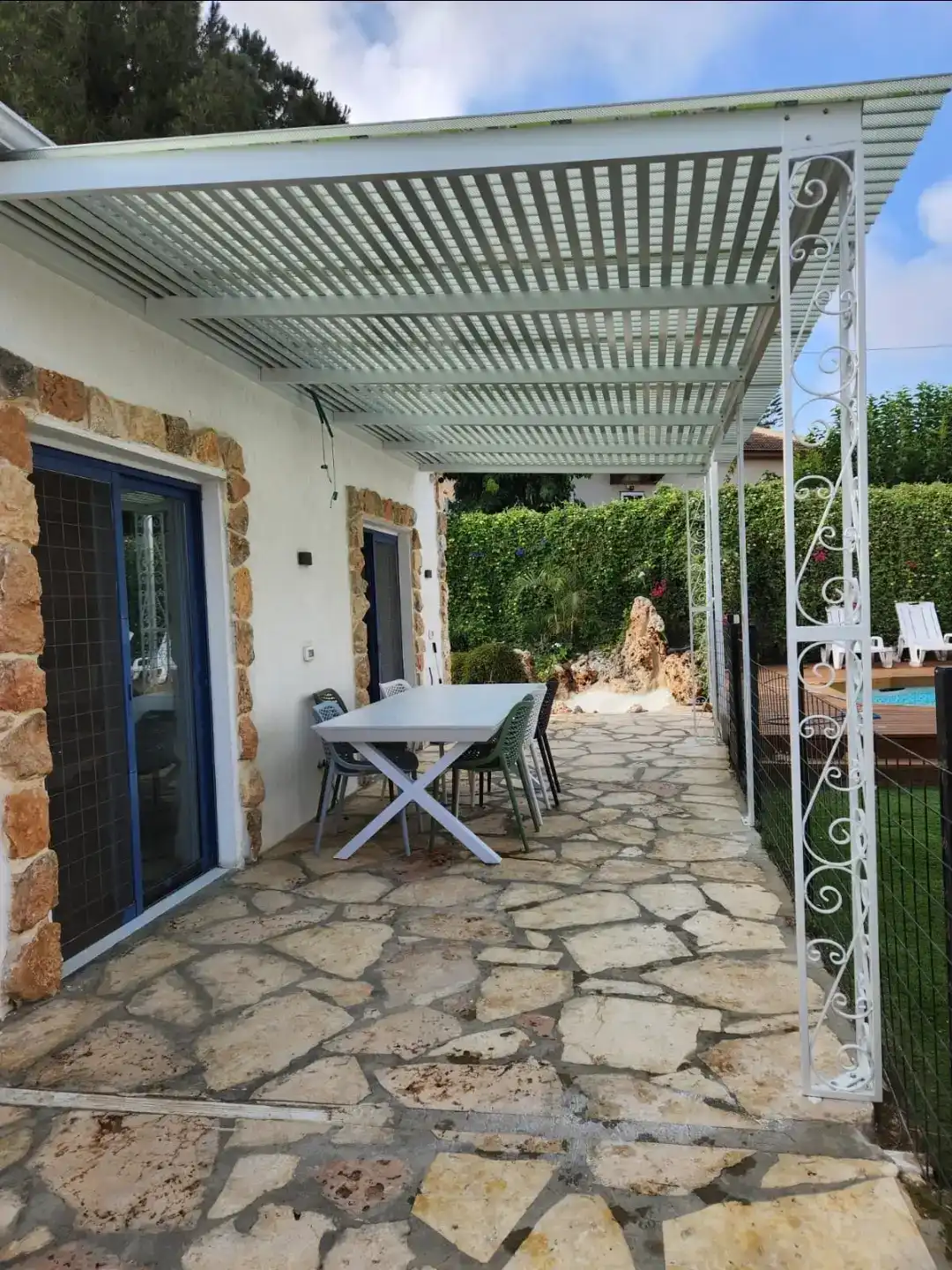 פרגולה אלומיניום + סנטף