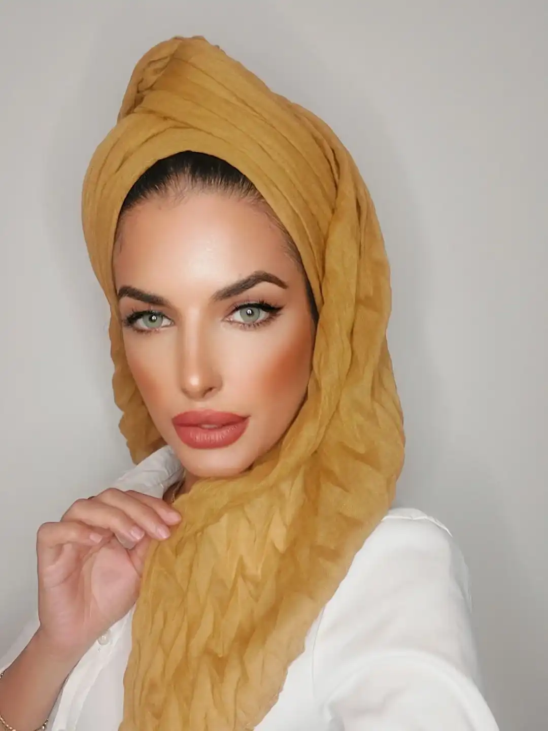 מטפחות חרוזים   