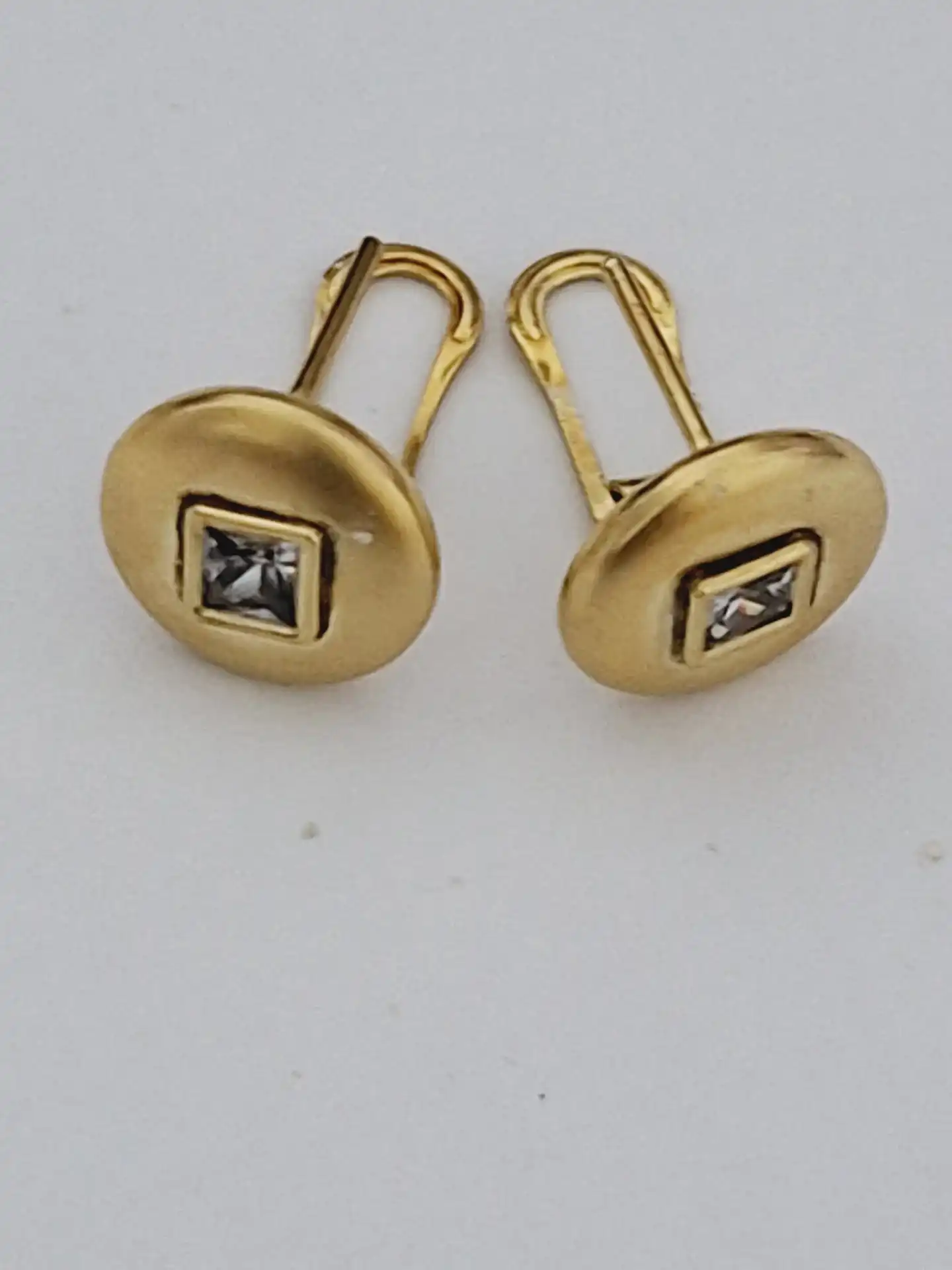 עגילים צמודים זהב 14K