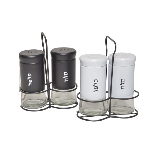 זוג מלחיות במעמד מלח פלפל