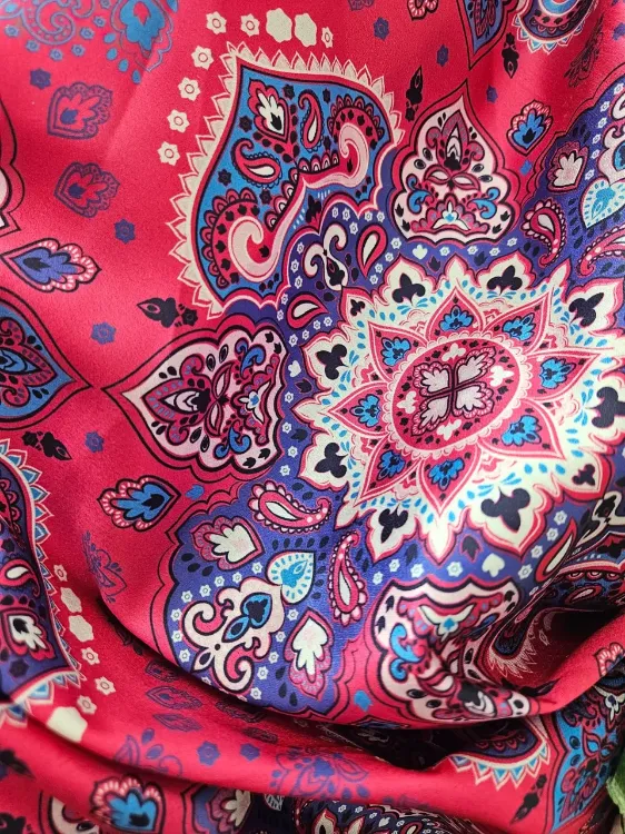 סטן לייקרה מודפס חדש